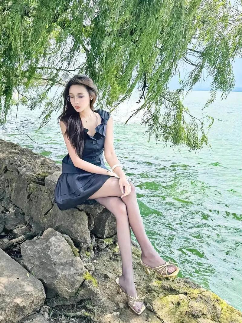 沙雕日常视频封面